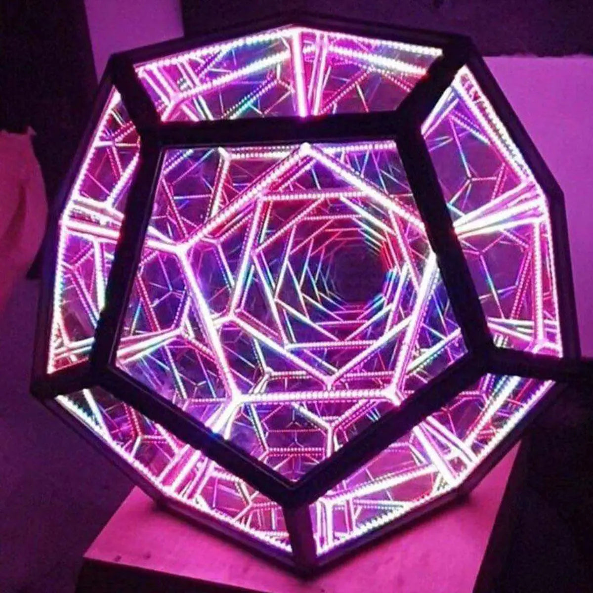 Infinite LED Color Art Light