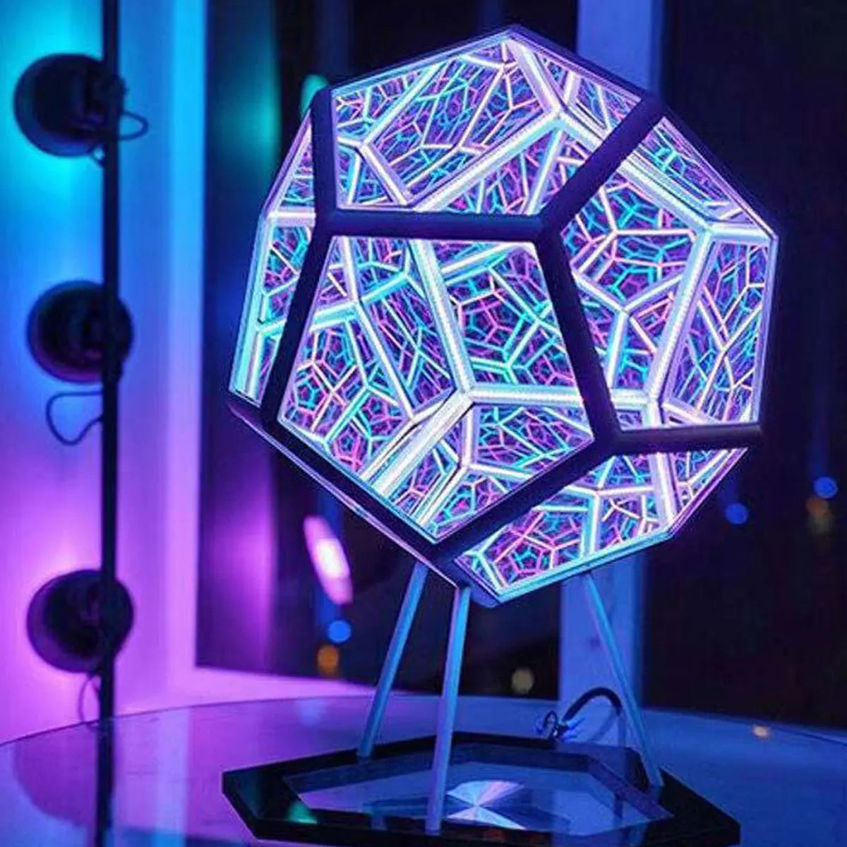 Infinite LED Color Art Light